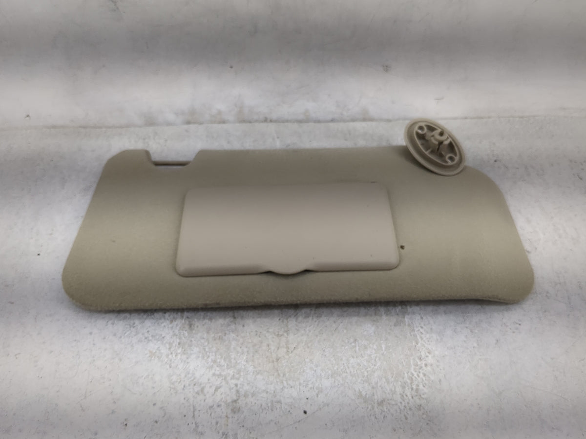 2002-2007 Saturn Vue Sun Visor Shade Replacement Passenger Right Mirror Fits Fits 2002 2003 2004 2005 2006 2007 OEM Used Aut