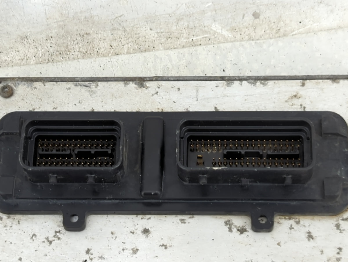 2004-2006 Saturn Vue PCM Engine Control Computer ECU ECM PCU OEM P/N:12609702 12583698 Fits 2004 2005 2006 OEM Used Auto Par