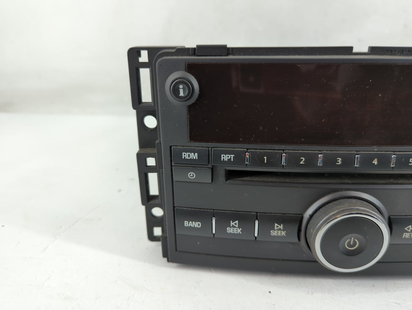 2006 Saturn Vue Radio AM FM Cd Player Receiver Replacement P/N:15814424 Fits Fits 2007 OEM Used Auto Parts - Oemusedautopart