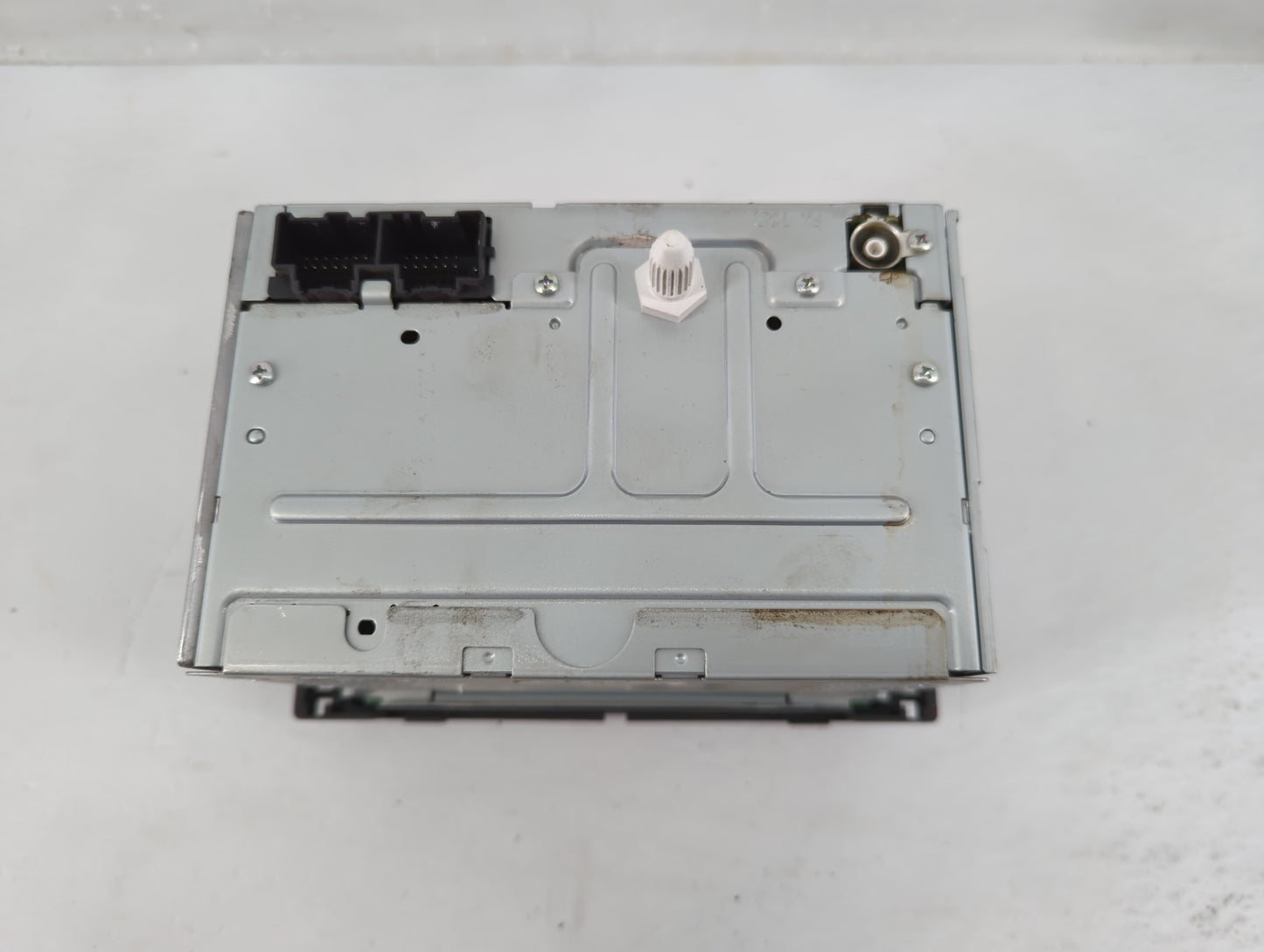 2006 Saturn Vue Radio AM FM Cd Player Receiver Replacement P/N:15814424 Fits Fits 2007 OEM Used Auto Parts - Oemusedautopart