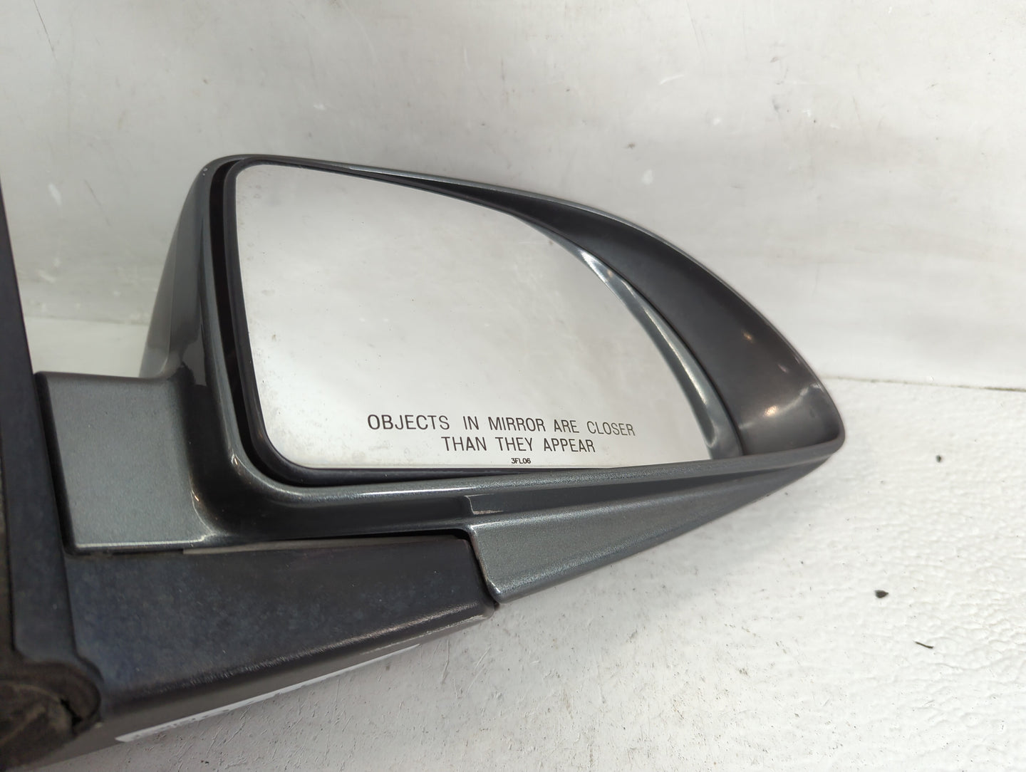 2004-2007 Saturn Vue Side Mirror Replacement Passenger Right View Door Mirror P/N:9435714 Fits Fits 2004 2005 2006 2007 OEM 