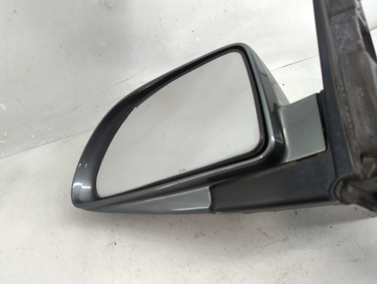 2002-2006 Saturn Vue Side Mirror Replacement Driver Left View Door Mirror P/N:9435715 Fits Fits 2002 2003 2004 2005 2006 OEM