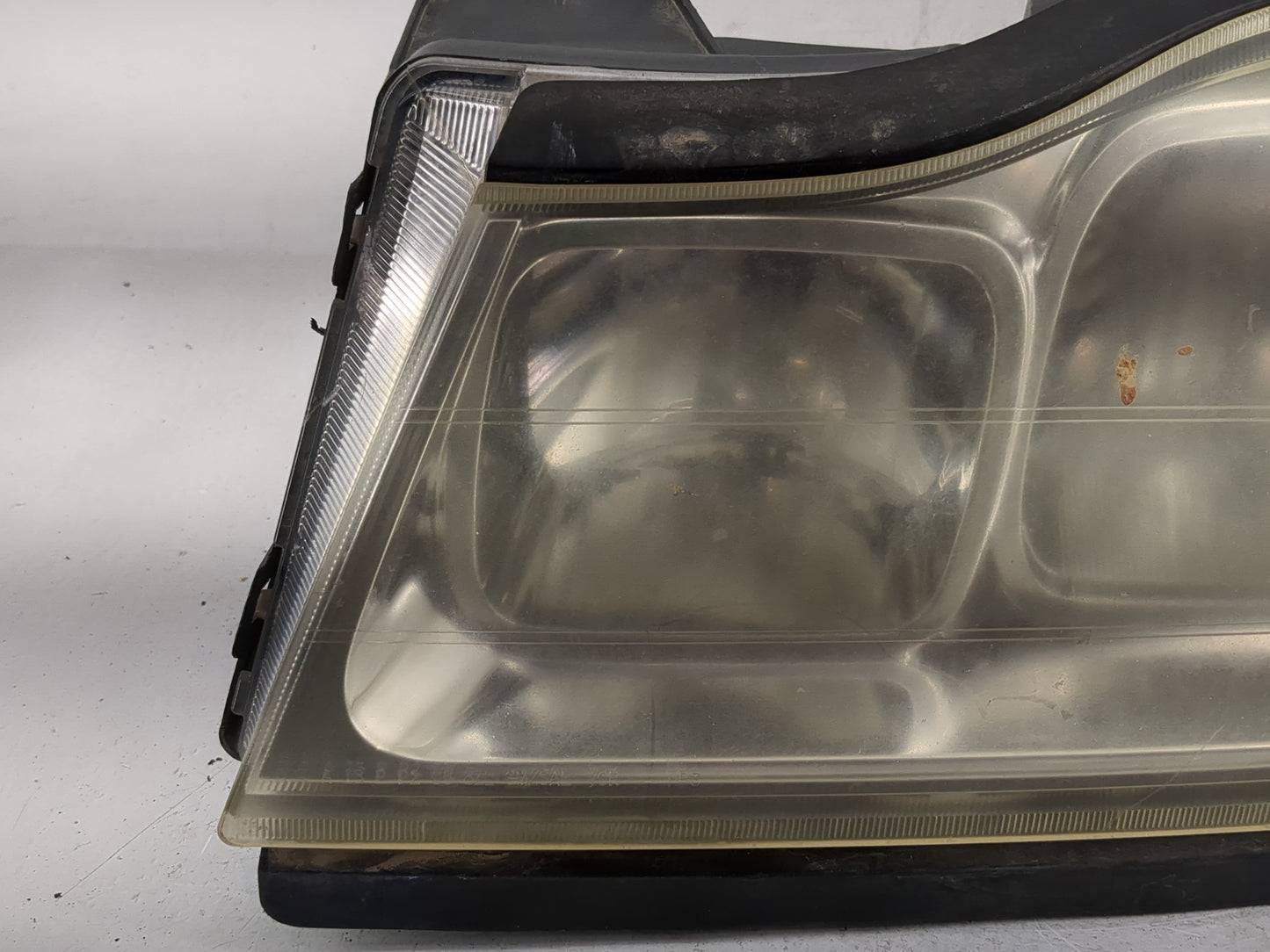 2006-2006 Saturn Vue Driver Left Oem Head Light Headlight Lamp - Oemusedautoparts1.com