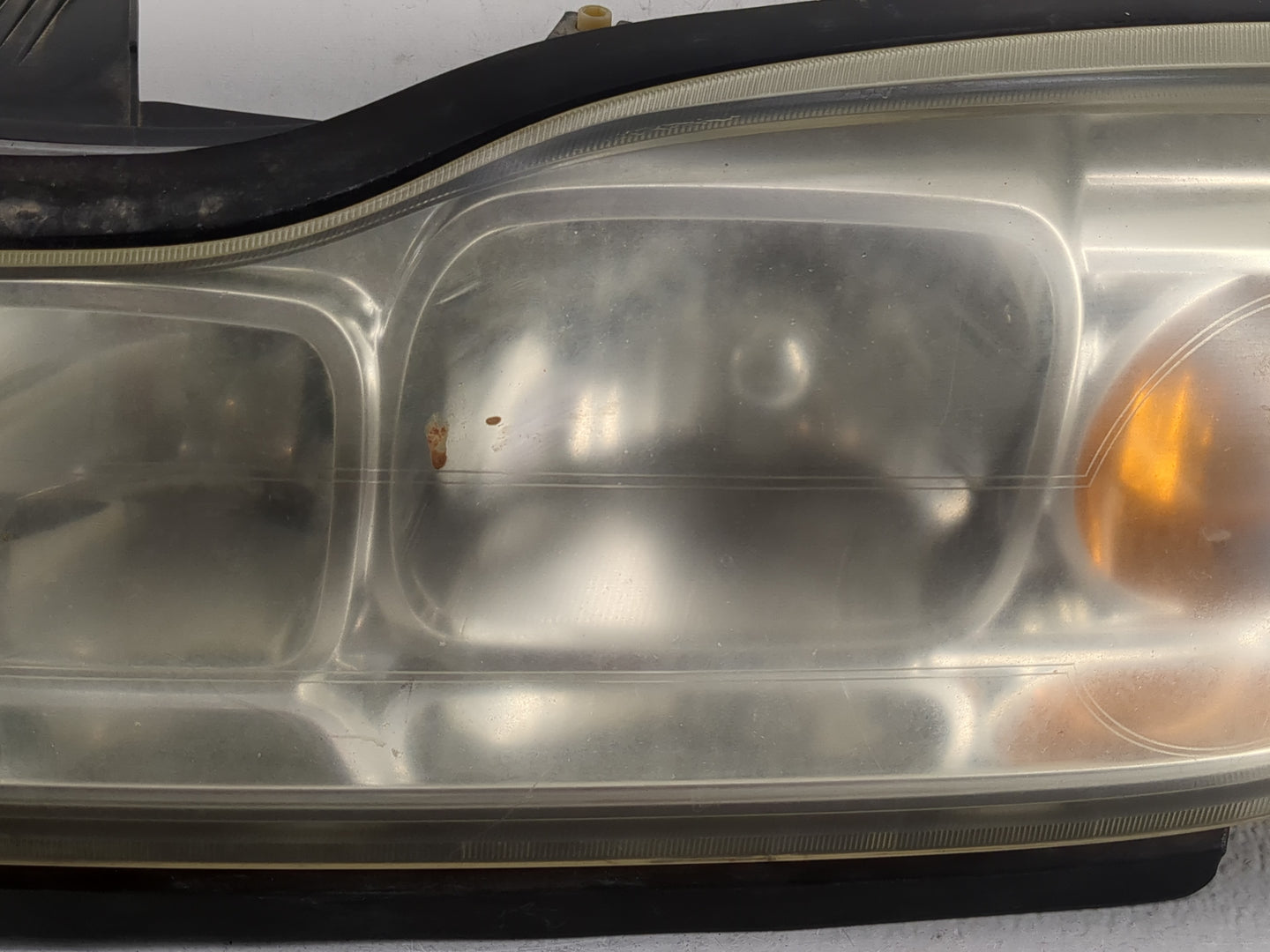 2006-2006 Saturn Vue Driver Left Oem Head Light Headlight Lamp - Oemusedautoparts1.com