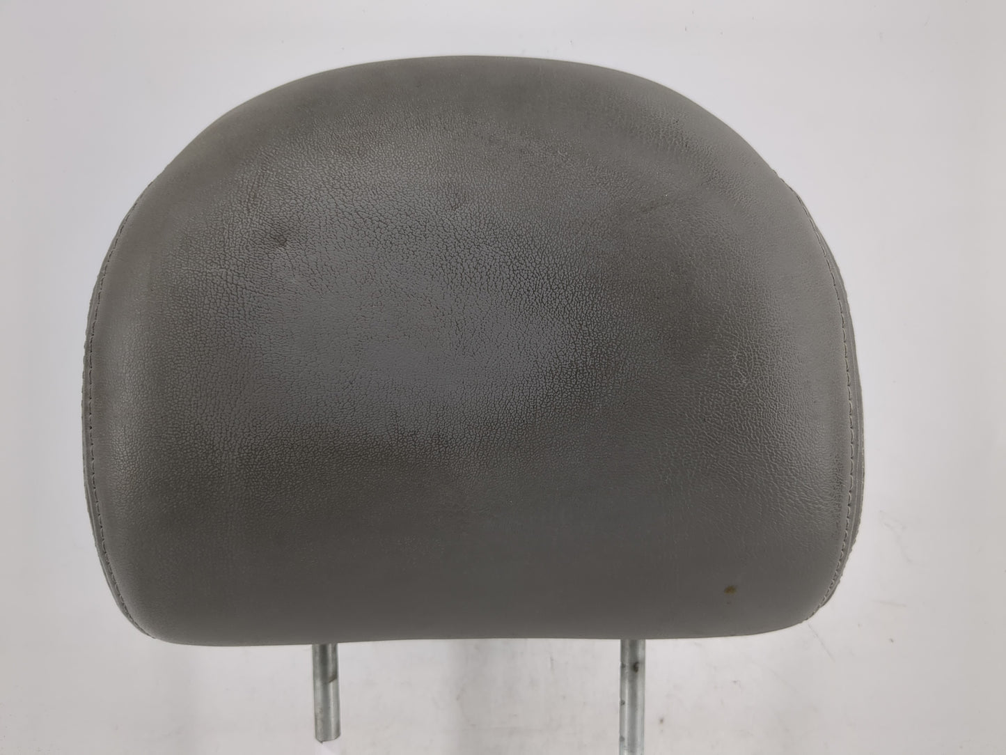 2002-2007 Saturn Vue Headrest Head Rest Rear Seat Fits Fits 2002 2003 2004 2005 2006 2007 OEM Used Auto Parts - Oemusedautop