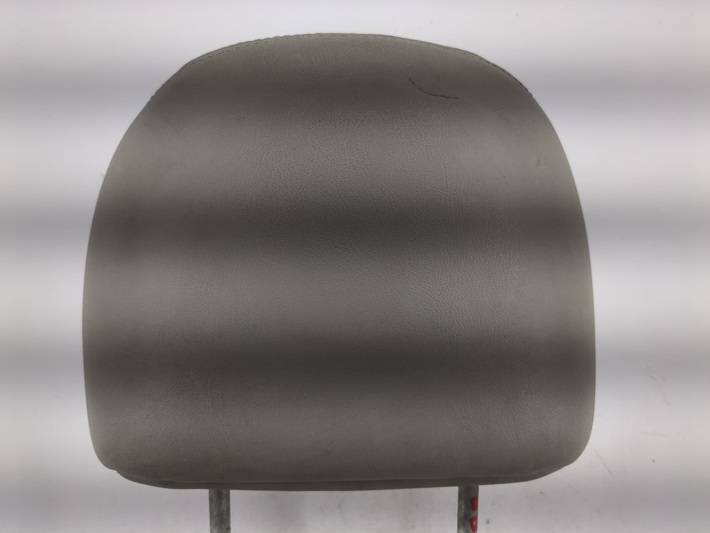 2002-2007 Saturn Vue Headrest Head Rest Rear Seat Fits Fits 2002 2003 2004 2005 2006 2007 OEM Used Auto Parts - Oemusedautop