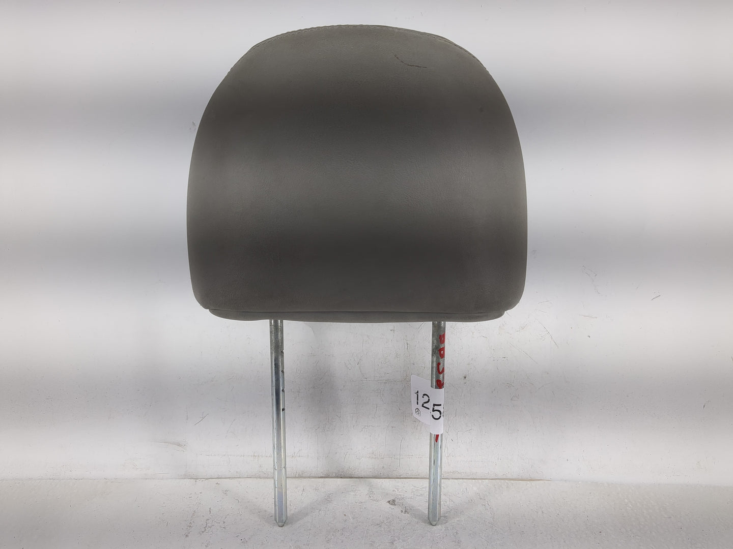 2002-2007 Saturn Vue Headrest Head Rest Rear Seat Fits Fits 2002 2003 2004 2005 2006 2007 OEM Used Auto Parts - Oemusedautop