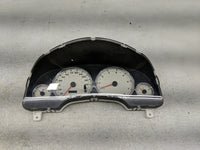 2006-2007 Saturn Vue Instrument Cluster Speedometer Gauges P/N:10369366 Fits Fits 2006 2007 OEM Used Auto Parts - Oemusedaut