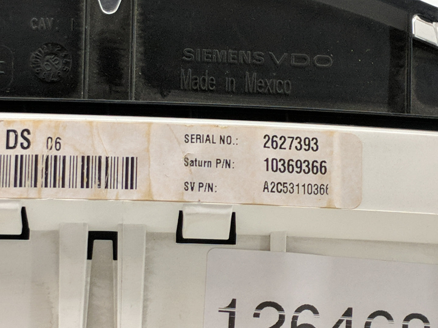 2006-2007 Saturn Vue Instrument Cluster Speedometer Gauges P/N:10369366 Fits Fits 2006 2007 OEM Used Auto Parts - Oemusedaut