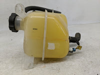 2002-2007 Saturn Vue Windshield Washer Fluid Reservoir Bottle Oem - Oemusedautoparts1.com