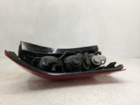 2004-2007 Saturn Vue Tail Light Assembly Passenger Right OEM P/N:2GCX-13407-AC Fits Fits 2004 2005 2006 2007 OEM Used Auto P