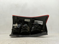 2004-2007 Saturn Vue Tail Light Assembly Passenger Right OEM P/N:15851056 Fits Fits 2004 2005 2006 2007 OEM Used Auto Parts 