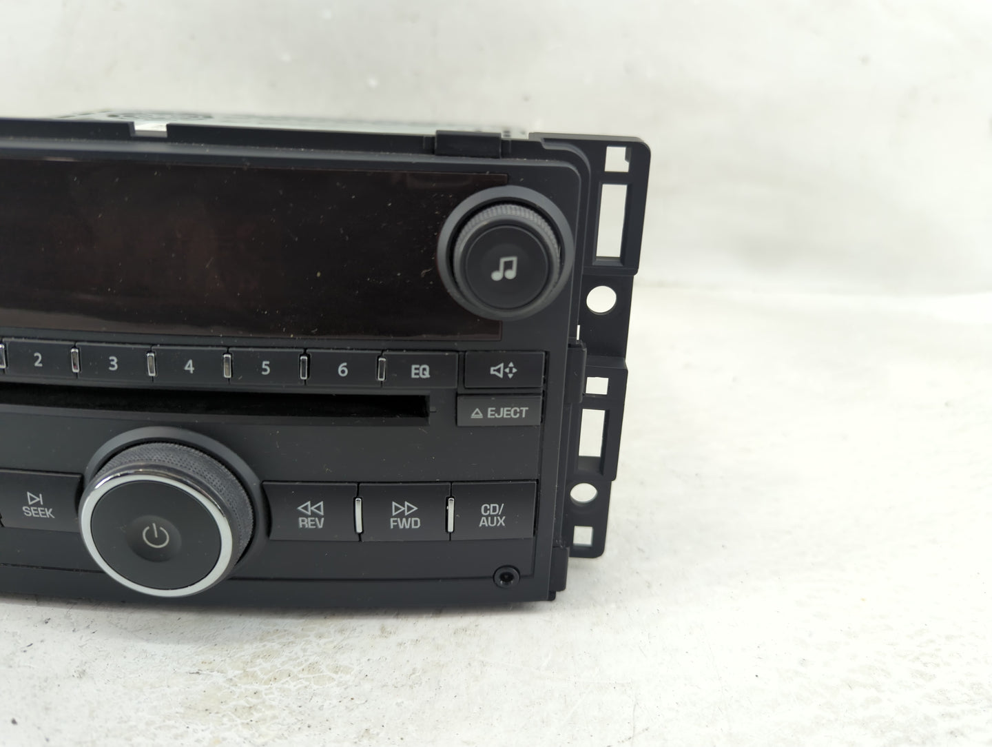 2006-2007 Saturn Vue Radio AM FM Cd Player Receiver Replacement P/N:15850680 Fits Fits 2006 2007 OEM Used Auto Parts - Oemus