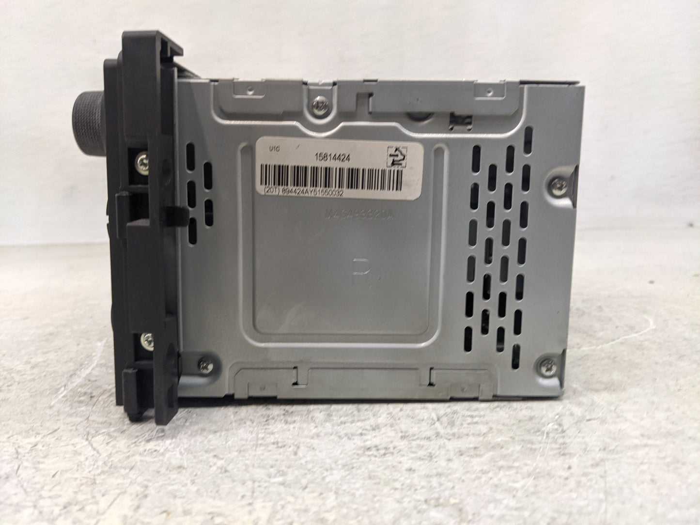 2006 Saturn Vue Radio AM FM Cd Player Receiver Replacement P/N:15814424 Fits Fits 2007 OEM Used Auto Parts - Oemusedautopart