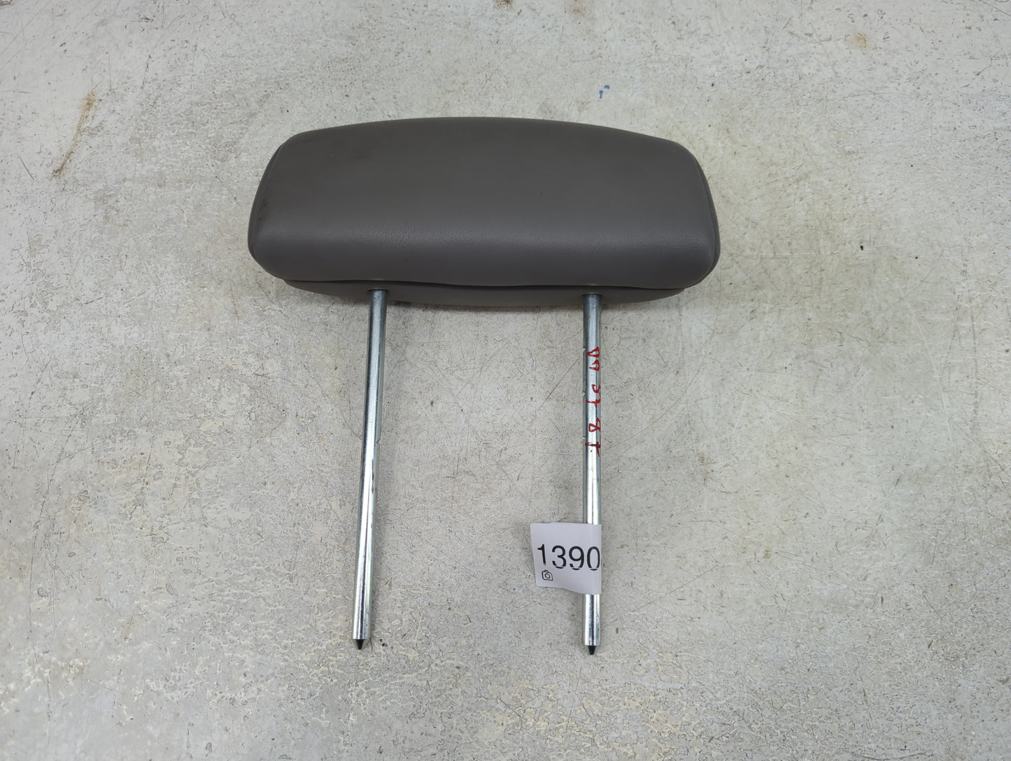 2006-2007 Saturn Vue Headrest Head Rest Front Driver Passenger Seat Grey - Oemusedautoparts1.com