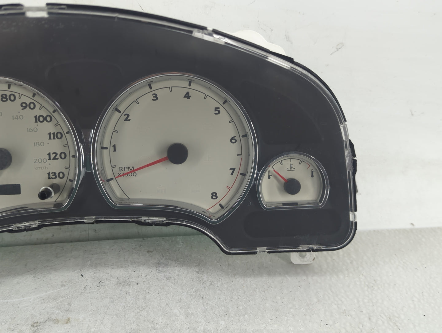 2006-2007 Saturn Vue Instrument Cluster Speedometer Gauges P/N:10369366 Fits Fits 2006 2007 OEM Used Auto Parts - Oemusedaut