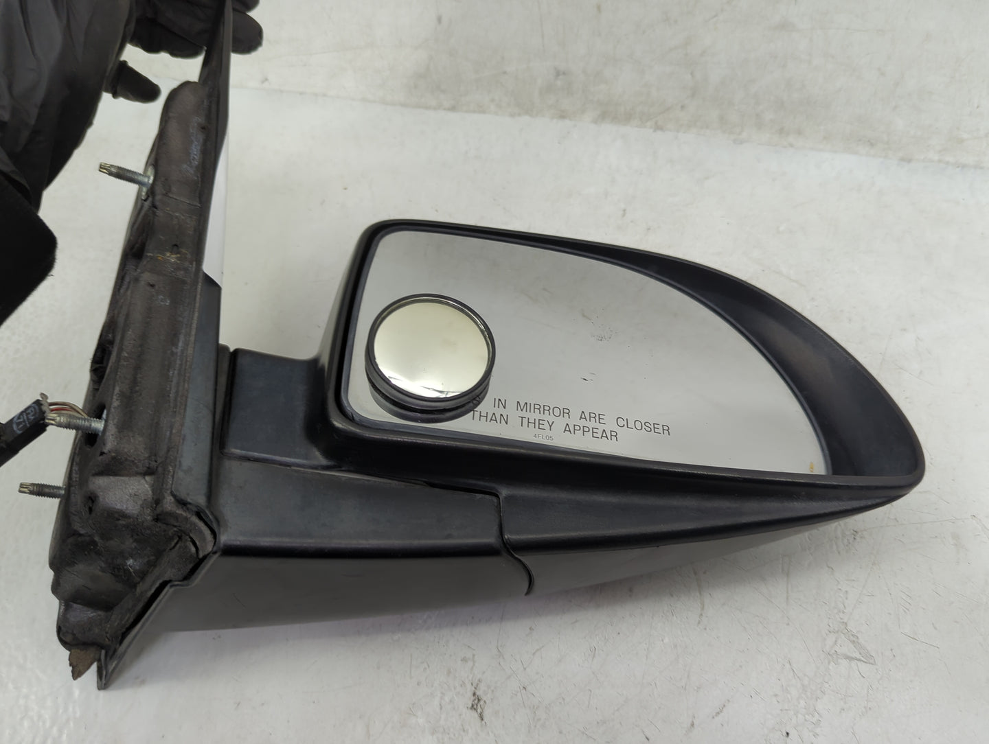 2006-2007 Saturn Vue Passenger Side View Mirror - Right Door Mirror OEM Used - Oemusedautoparts1.com