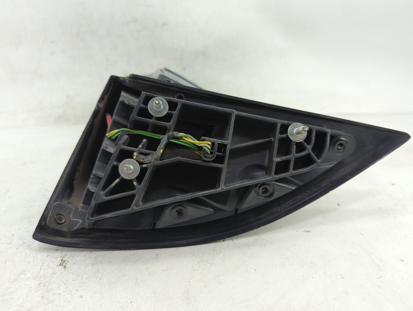 2006-2007 Saturn Vue Driver Side View Mirror - Left Door Mirror OEM Used - Oemusedautoparts1.com