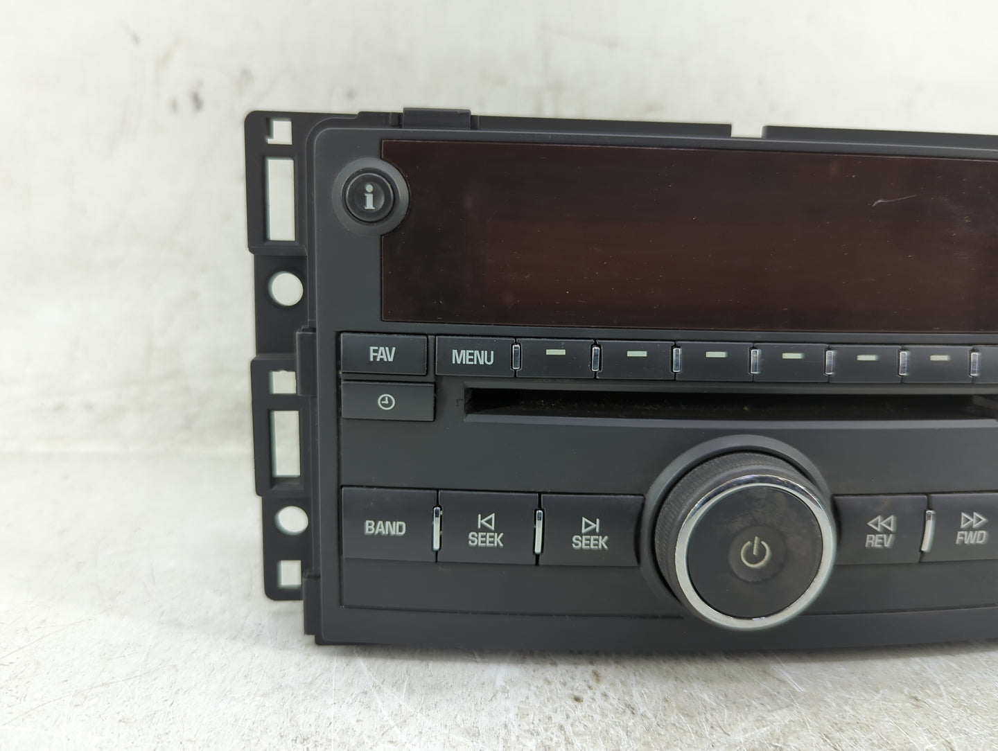 2006 Saturn Vue Radio AM FM Cd Player Receiver Replacement P/N:15790419 Fits OEM Used Auto Parts - Oemusedautoparts1.com