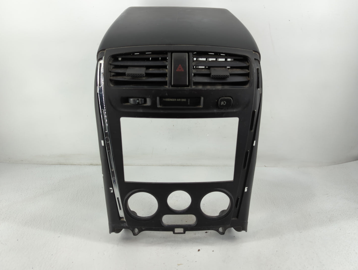 2006-2007 Saturn Vue Radio Control Panel - Oemusedautoparts1.com
