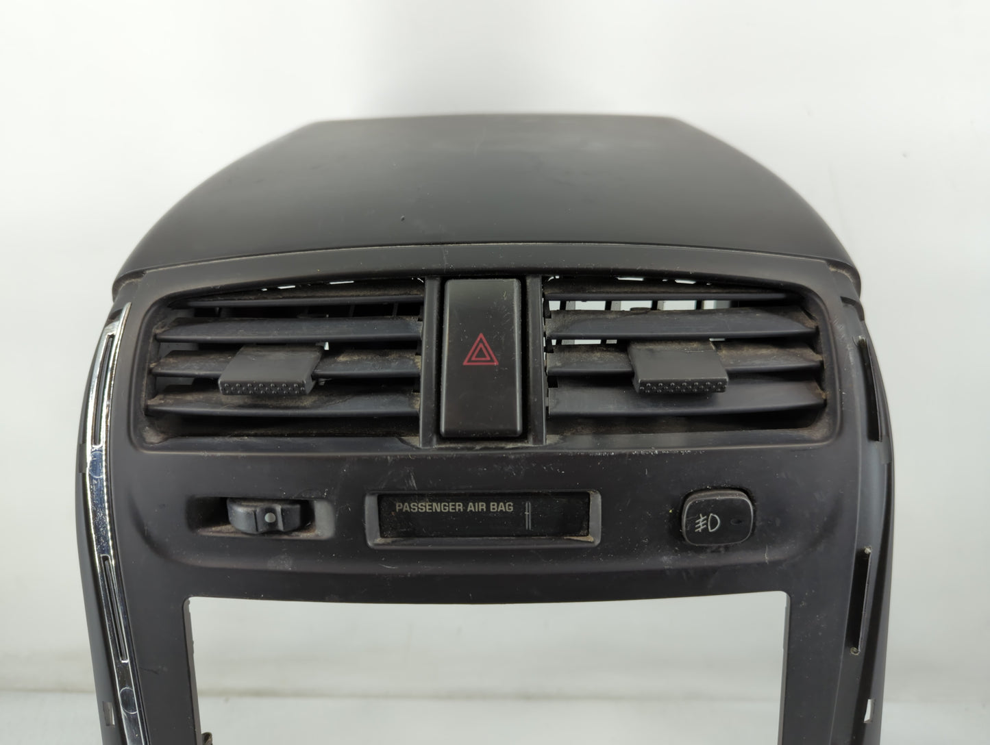 2006-2007 Saturn Vue Radio Control Panel - Oemusedautoparts1.com