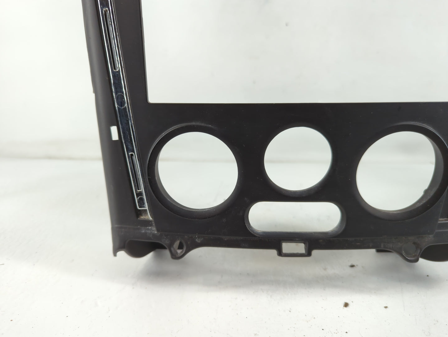 2006-2007 Saturn Vue Radio Control Panel - Oemusedautoparts1.com