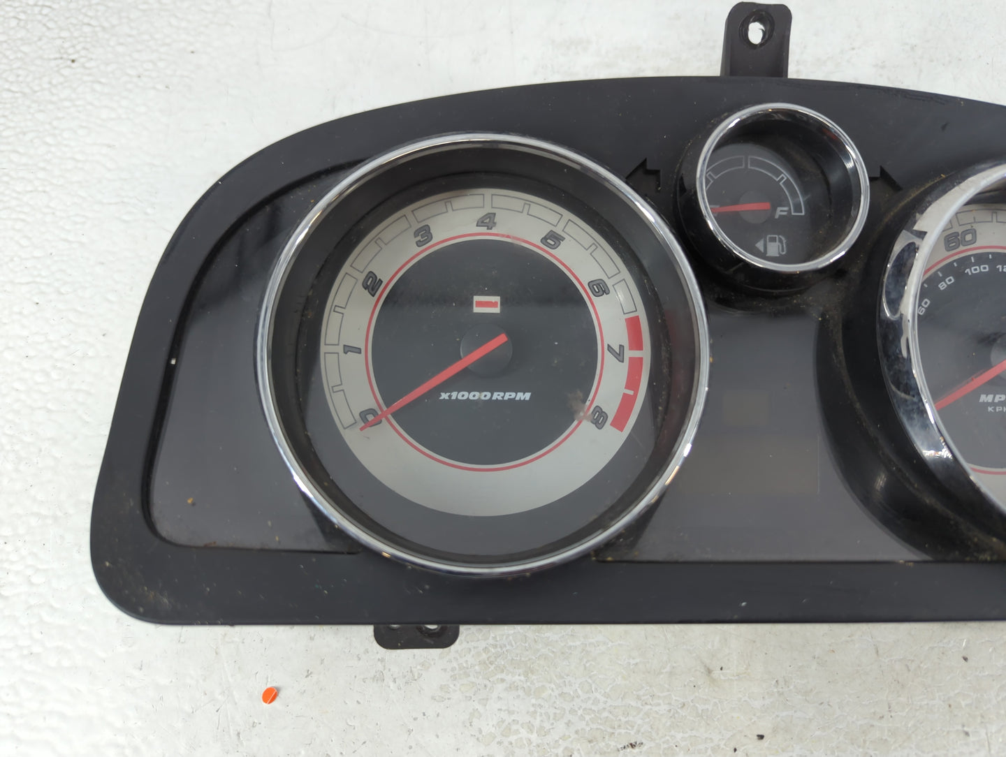 2006 Saturn Vue Instrument Cluster Speedometer Gauges P/N:25874888 Fits OEM Used Auto Parts - Oemusedautoparts1.com
