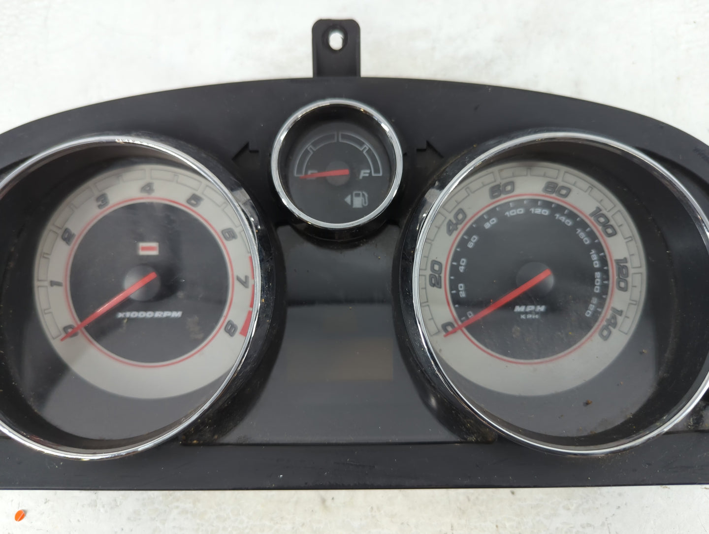 2006 Saturn Vue Instrument Cluster Speedometer Gauges P/N:25874888 Fits OEM Used Auto Parts - Oemusedautoparts1.com