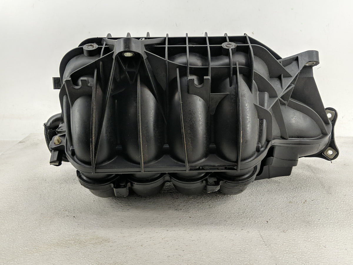 2005-2006 Scion Tc Air Intake Manifold P/N:28130 17101-28100 Fits Fits 2004 2005 2006 OEM Used Auto Parts - Oemusedautoparts