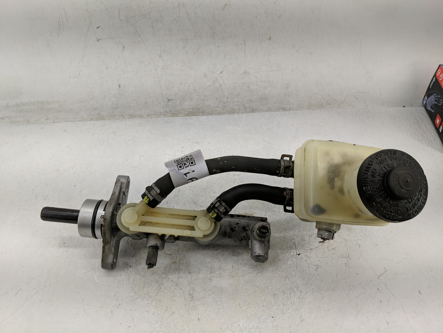 2005-2010 Scion Tc Brake Master Cylinder 1312591 - Oemusedautoparts1.com