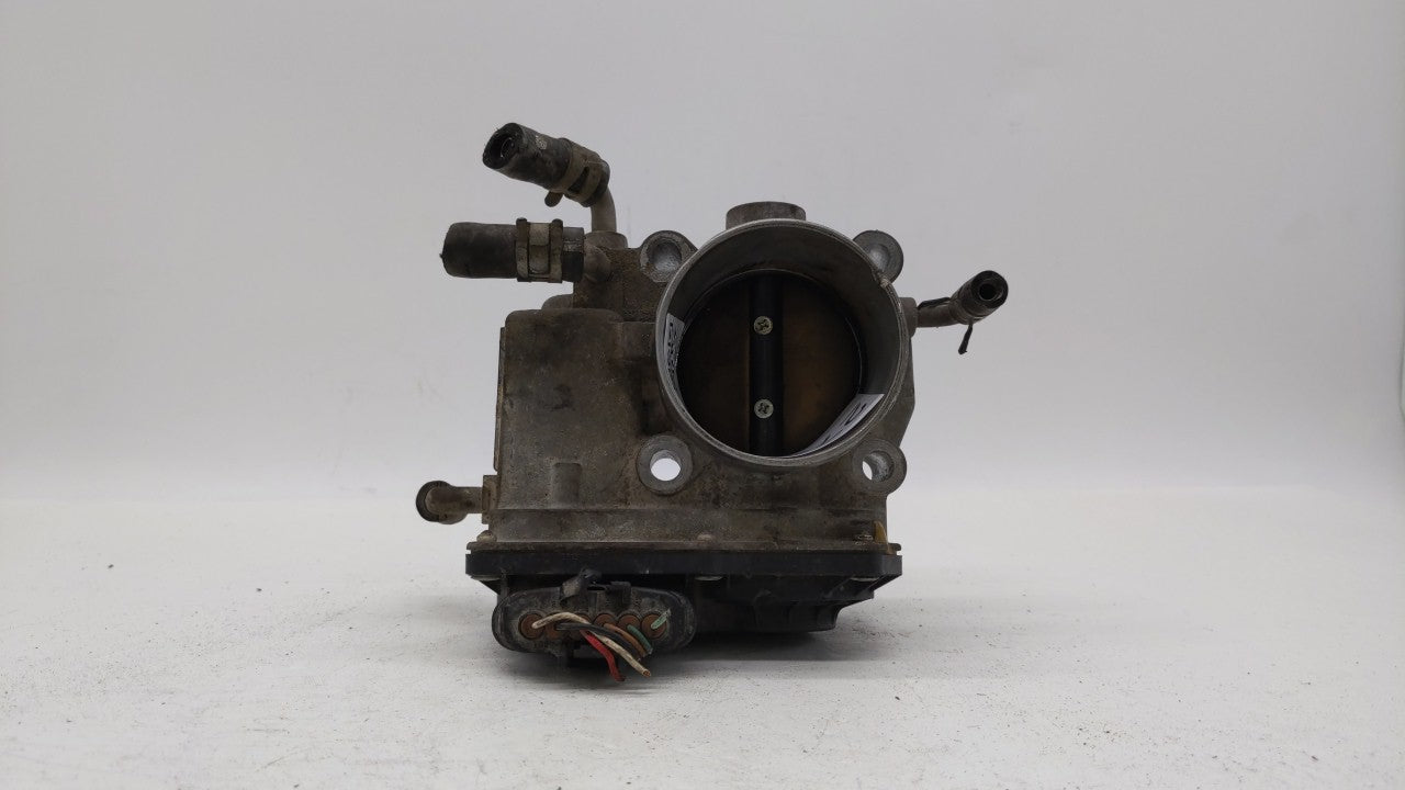 2005-2006 Scion Tc Throttle Body P/N:22030-28060 22030-0H020 Fits Fits 2004 2005 2006 2007 OEM Used Auto Parts - Oemusedauto