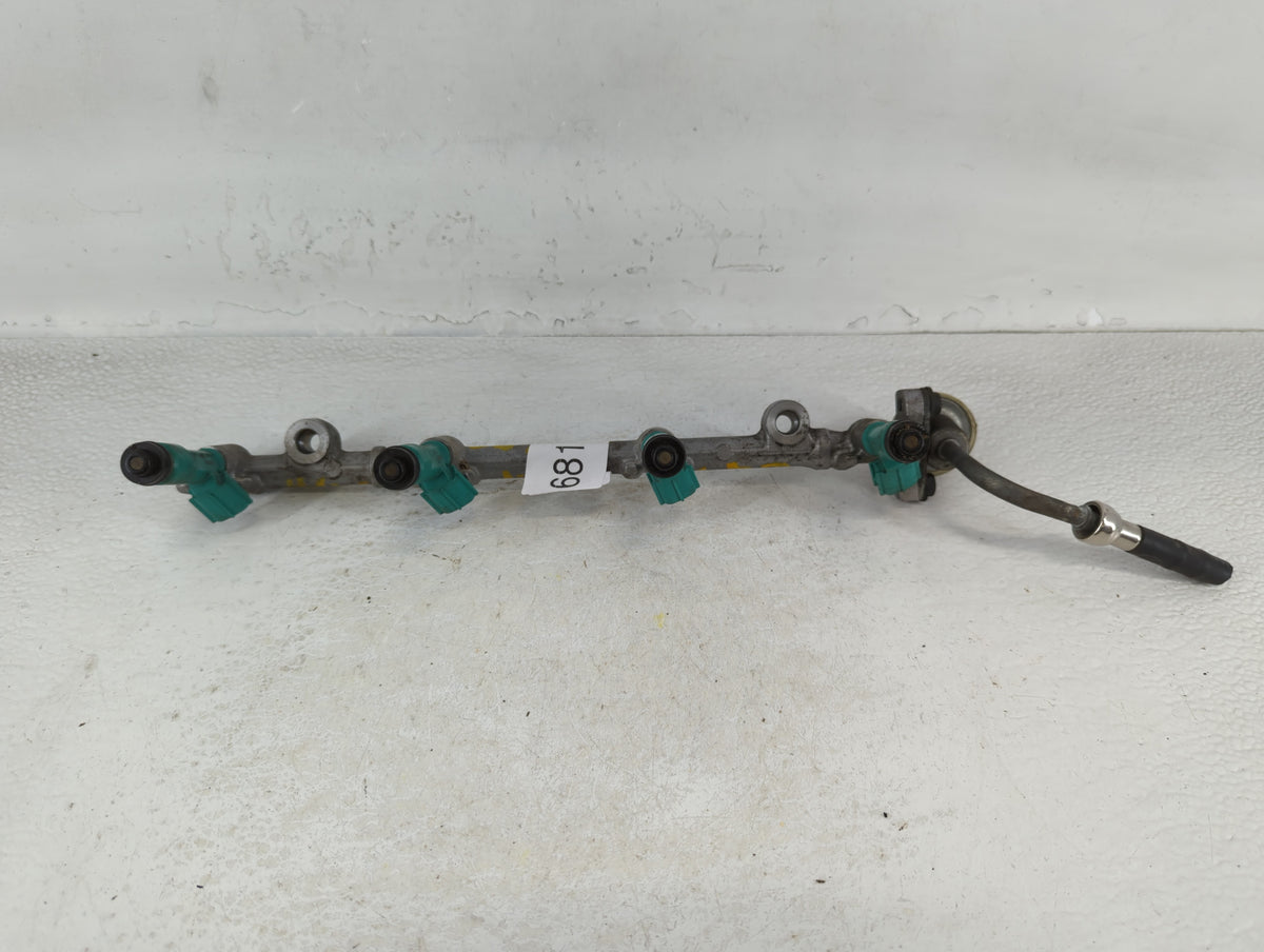 2006 Scion Tc Fuel Injectors P/N:JTKDE167760067175 Fits OEM Used Auto Parts - Oemusedautoparts1.com