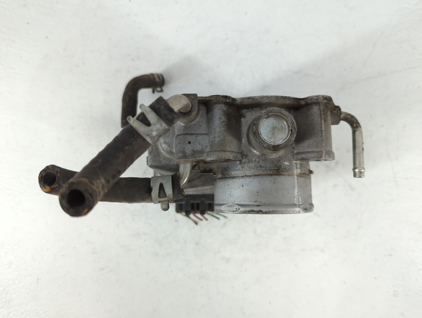 2006-2010 Scion Tc Throttle Body P/N:22030-28060 Fits Fits 2006 2007 2008 2009 2010 2011 2012 2013 2014 2015 OEM Used Auto P