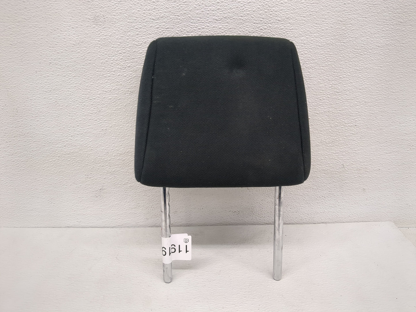 2004-2006 Scion Xa Headrest Head Rest Front Driver Passenger Seat Fits Fits 2004 2005 2006 OEM Used Auto Parts - Oemusedauto