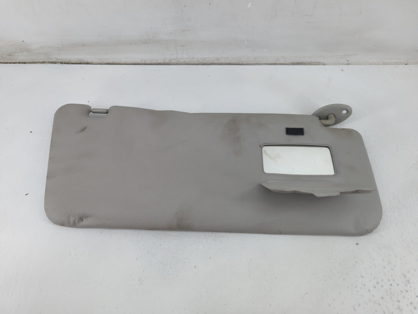 2004-2006 Scion Xb Sun Visor Shade Replacement Passenger Right Mirror Fits Fits 2004 2005 2006 OEM Used Auto Parts - Oemused