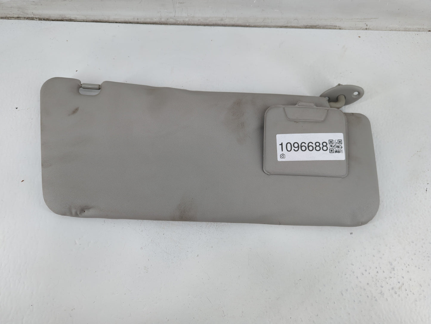 2004-2006 Scion Xb Sun Visor Shade Replacement Passenger Right Mirror Fits Fits 2004 2005 2006 OEM Used Auto Parts - Oemused