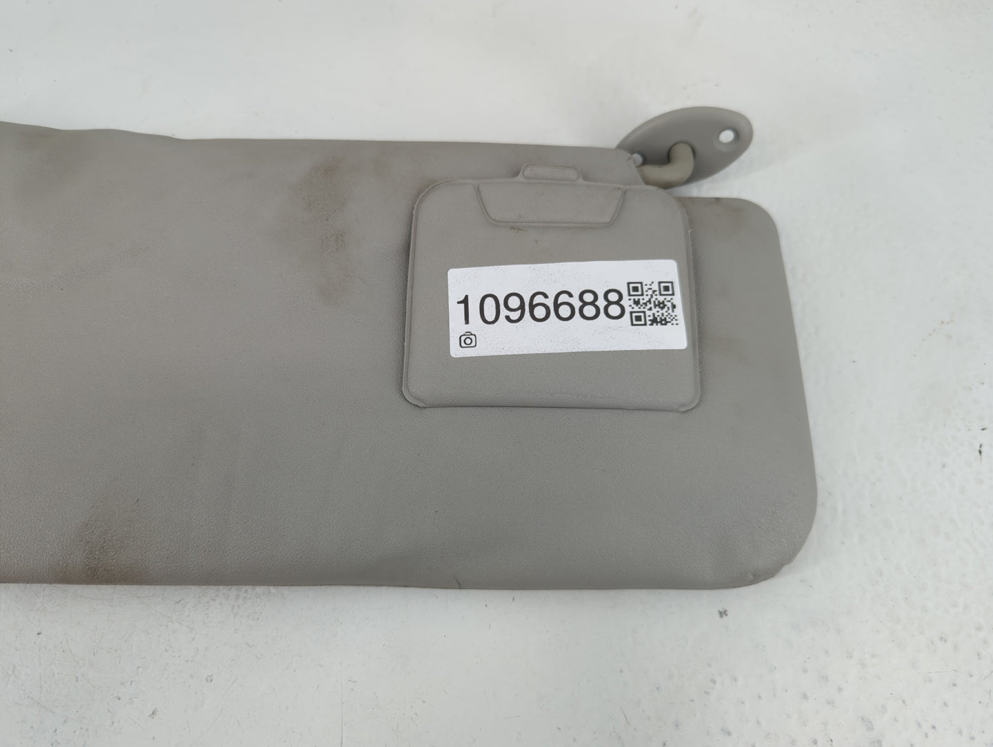 2004-2006 Scion Xb Sun Visor Shade Replacement Passenger Right Mirror Fits Fits 2004 2005 2006 OEM Used Auto Parts - Oemused