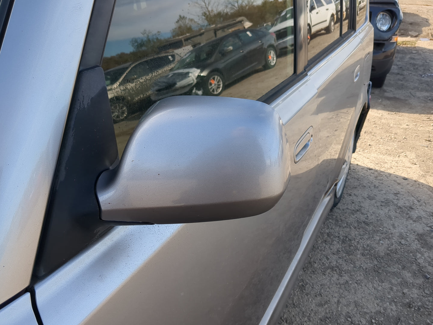 2004-2006 Scion Xb Driver Side View Mirror - Left Door Mirror OEM Used - Oemusedautoparts1.com