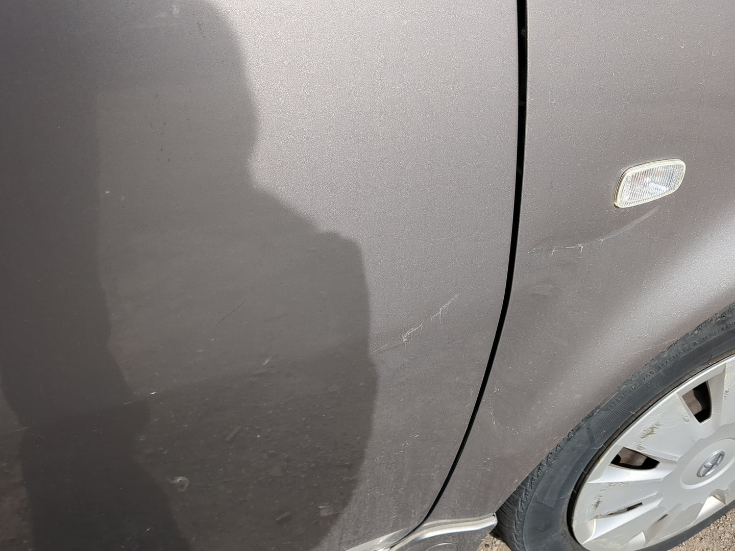 2004-2006 Scion Xb Passenger Front Door Oem 1219688 - Oemusedautoparts1.com