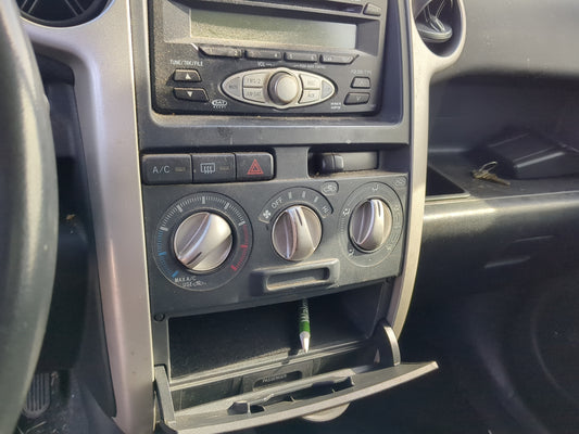 2004-2006 Scion Xb Climate Control Module Temperature AC/Heater Replacement Fits Fits 2004 2005 2006 OEM Used Auto Parts - O