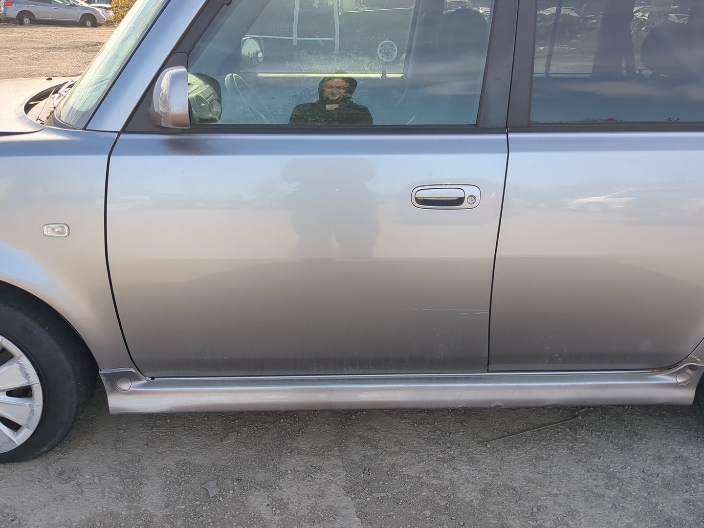 2004-2006 Scion Xb Driver Front Door Oem - Oemusedautoparts1.com