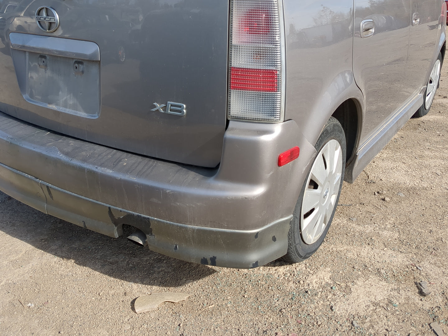 2004-2006 Scion Xb Rear Bumper Assembly Oem - Oemusedautoparts1.com