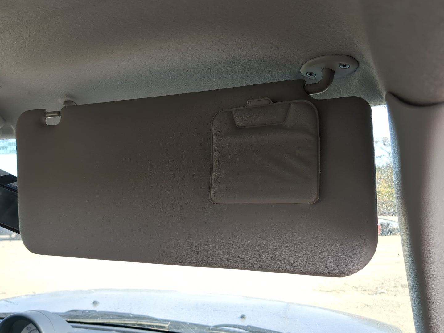 2004-2006 Scion Xb Sun Visor Shade Replacement Passenger Right Mirror Fits Fits 2004 2005 2006 OEM Used Auto Parts - Oemused