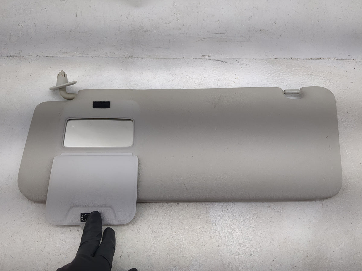 2004-2006 Scion Xb Sun Visor Shade Replacement Passenger Right Mirror Fits Fits 2004 2005 2006 OEM Used Auto Parts - Oemused