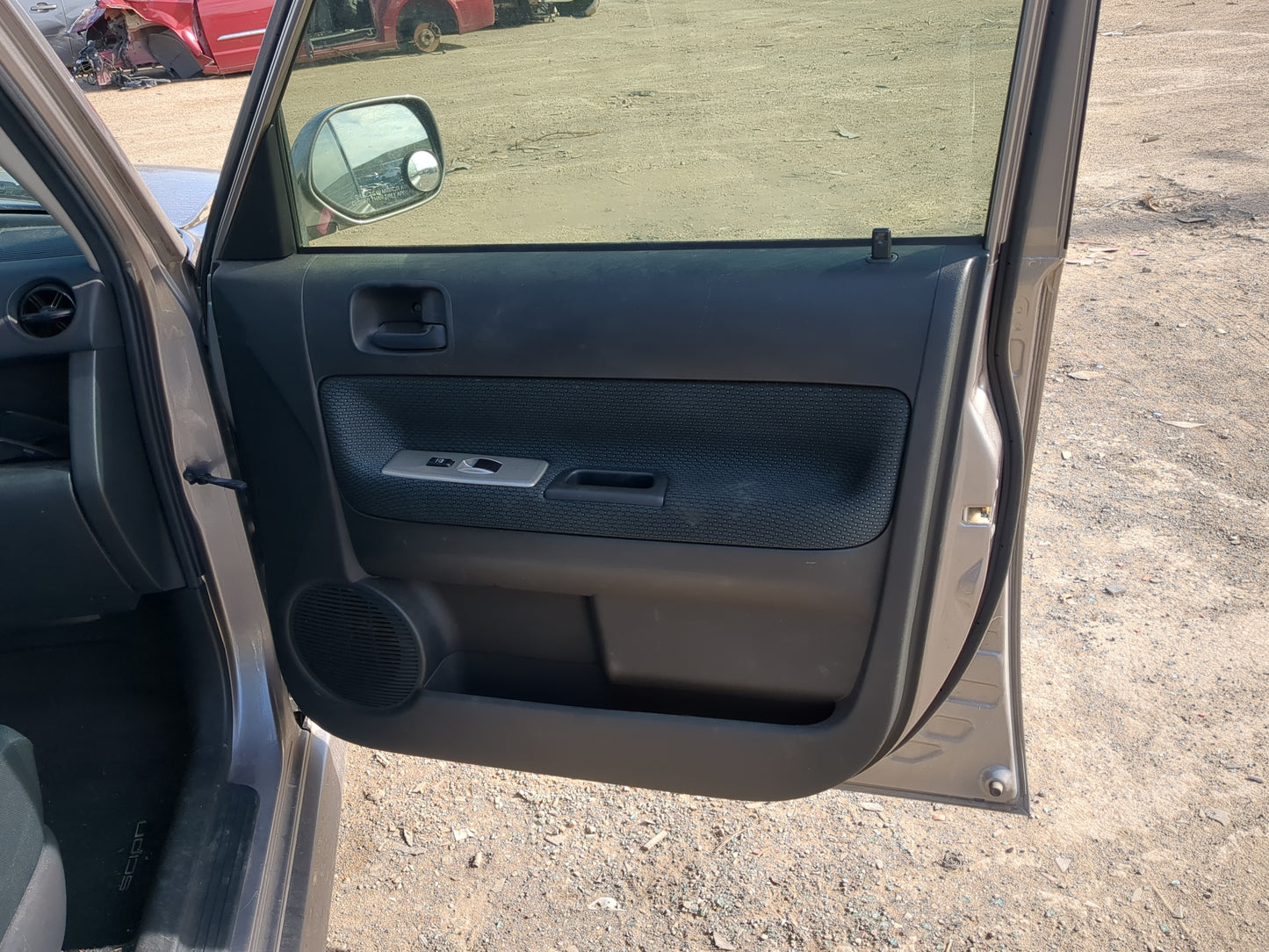 2006 Scion Xb Front Right Passenger Interior Door Panel Trim 1219795 - Oemusedautoparts1.com