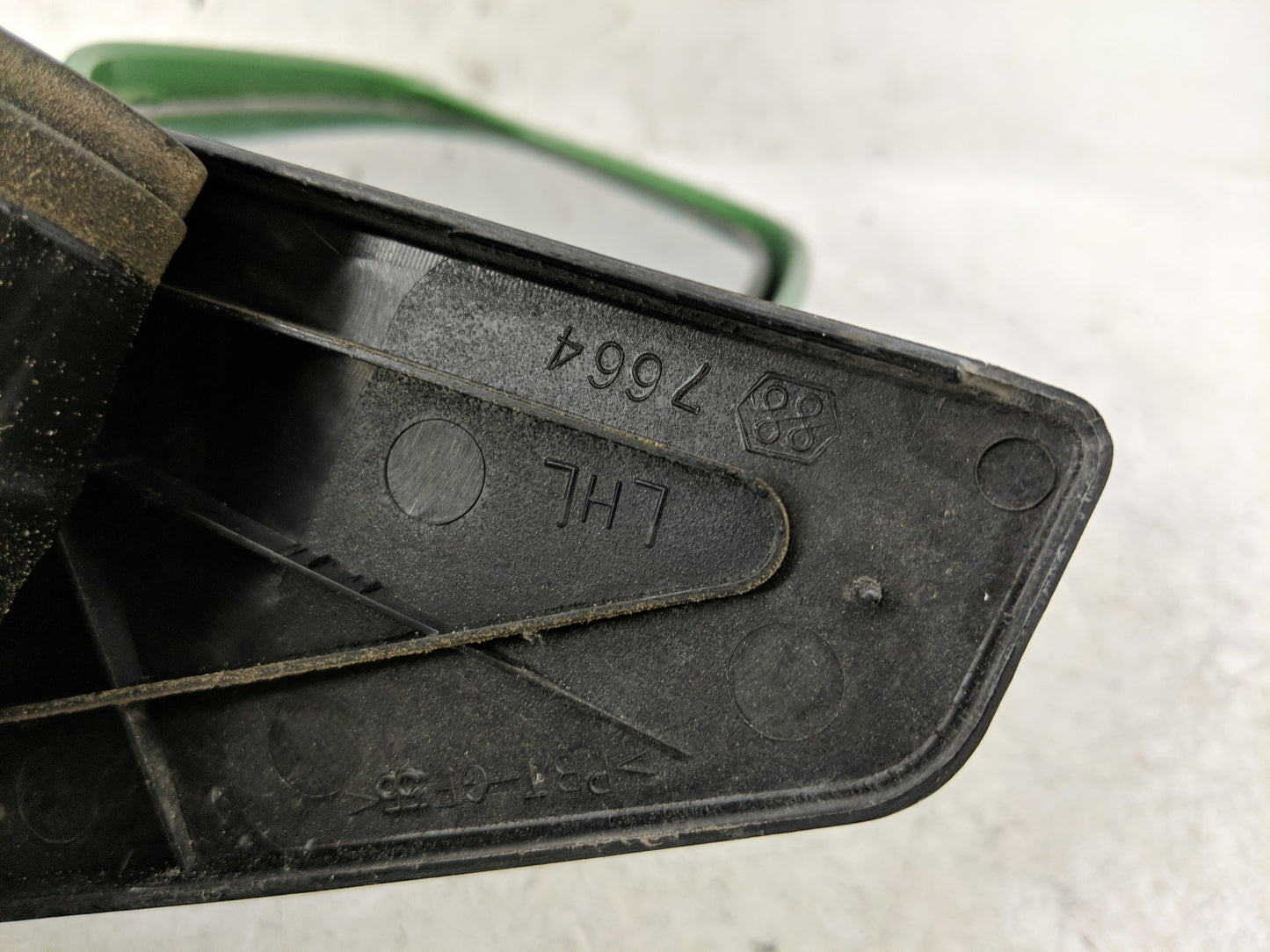 2006 Scion Xb Side Mirror Replacement Driver Left View Door Mirror Fits OEM Used Auto Parts - Oemusedautoparts1.com