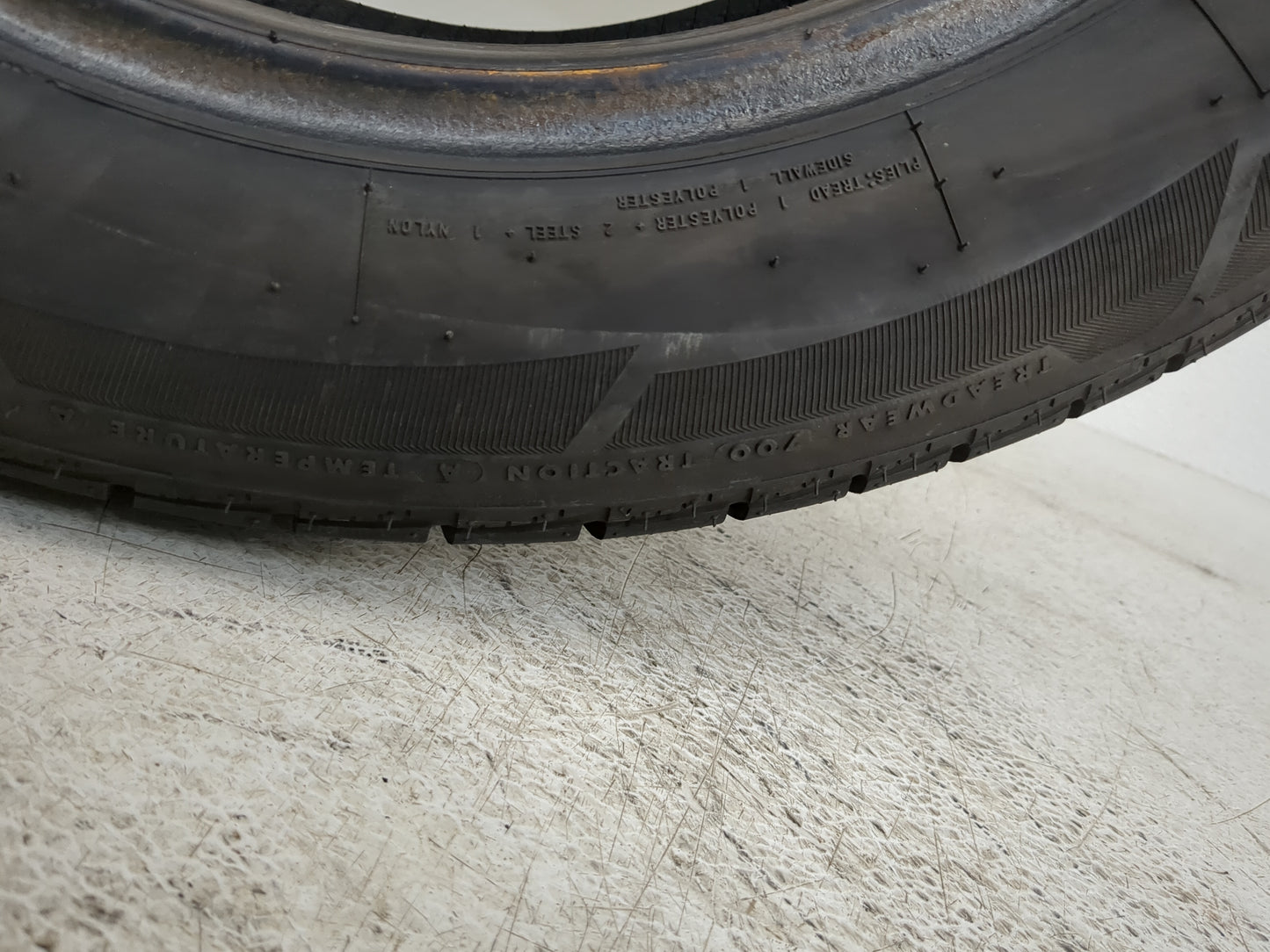 Used Tire 185/60R15 BRIDGESTONE WEATHERPEAK 84H - Tread Depth 6.5/32 - Oemusedautoparts1.com