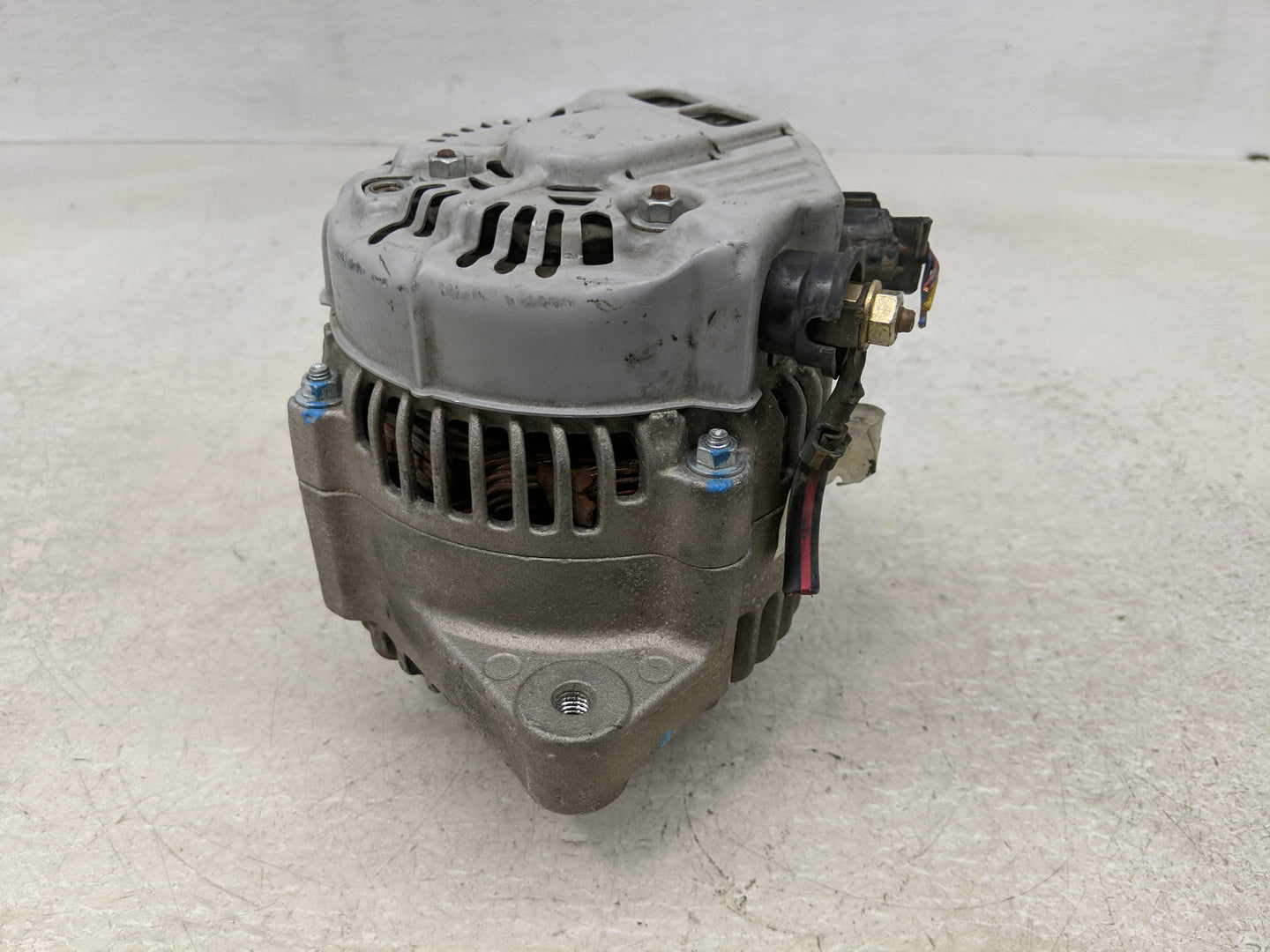 2004-2006 Scion Xb Alternator Replacement Generator Charging Assembly Engine OEM Fits Fits 2003 2004 2005 2006 OEM Used Auto