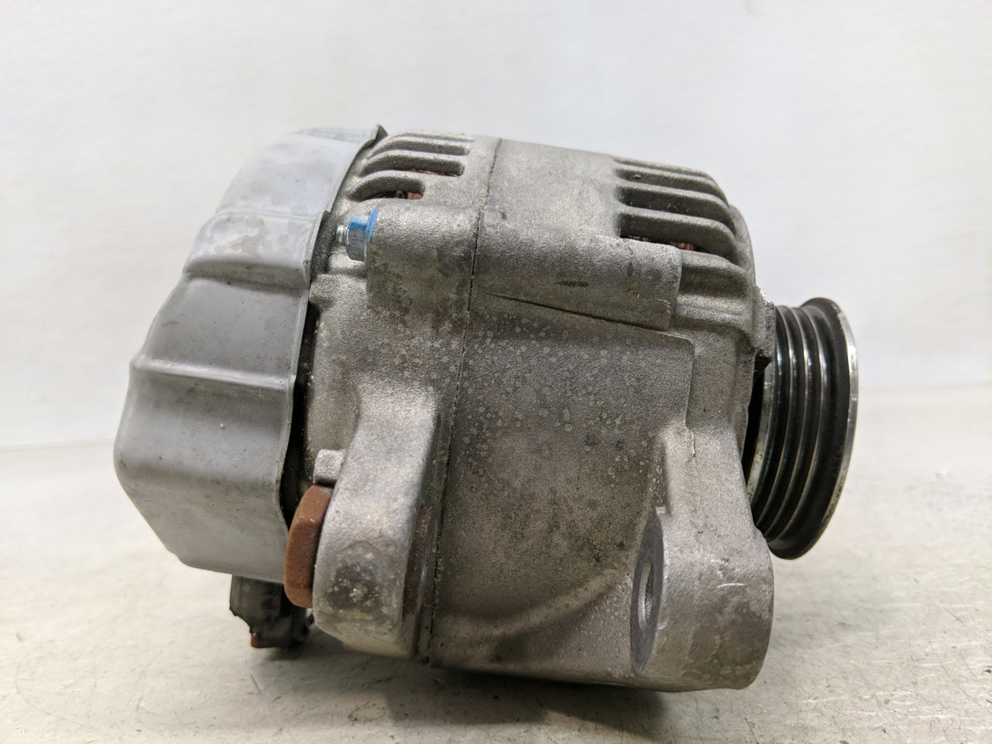 2004-2006 Scion Xb Alternator Replacement Generator Charging Assembly Engine OEM Fits Fits 2003 2004 2005 2006 OEM Used Auto