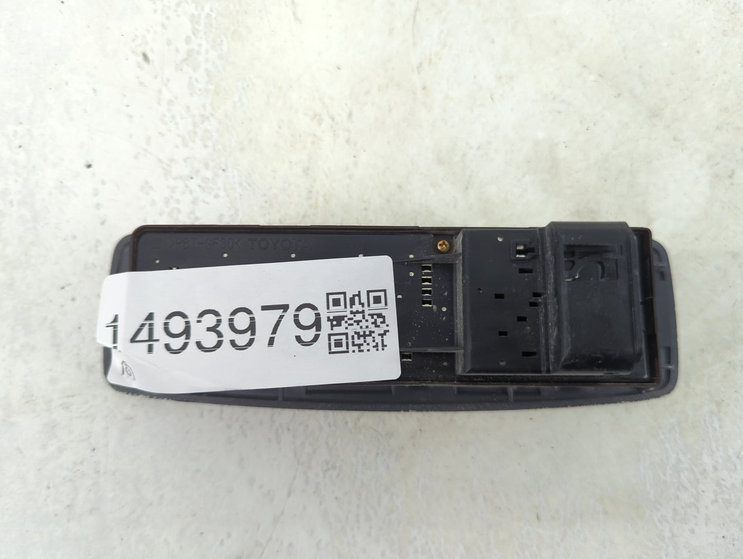 2005-2006 Scion Xb Master Power Window Switch Replacement Driver Side Left Fits Fits 2005 2006 OEM Used Auto Parts - Oemused